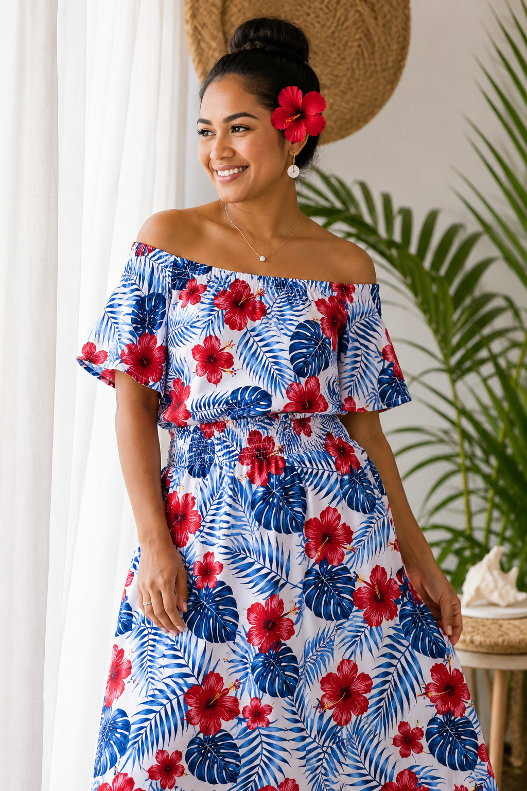 Tropical Hibiscus Polycotton Fabric – 10 Yards | 36 Inches Wide | Red, White & Blue